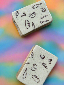 GIRL DINNER CERAMIC MATCHBOX