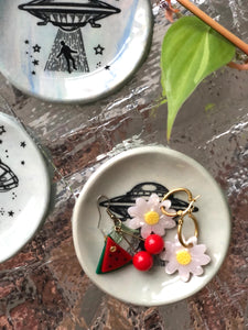 Alien Abduction Jewelry Dishes